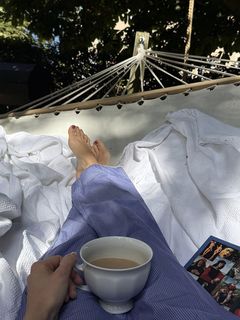 Katarzyna Tusk feet photo thumbnail