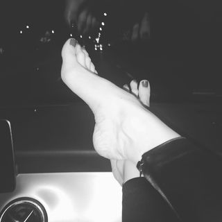 Katarzyna Warnke feet photo 14