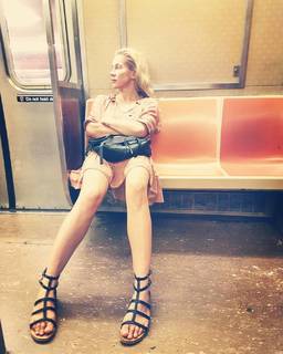 Katarzyna Warnke feet photo 5