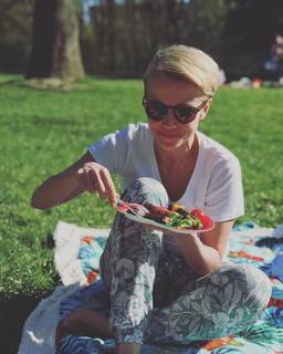 Katarzyna Zielinska feet photo thumbnail