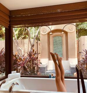Katarzyna Zielinska feet photo thumbnail
