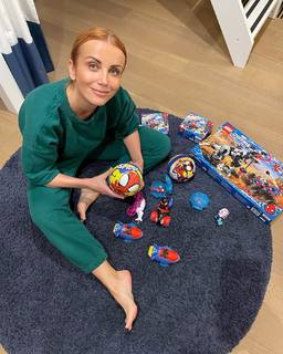 Katarzyna Zielinska feet photo thumbnail