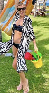 Katarzyna Zielinska feet photo thumbnail