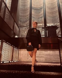 Katarzyna Zielinska feet photo thumbnail