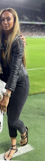 Kate Abdo feet photo thumbnail