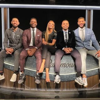 Kate Abdo feet photo thumbnail