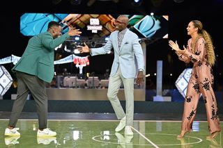 Kate Abdo feet photo thumbnail