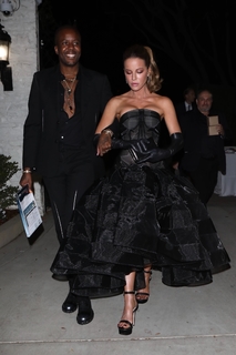 Kate Beckinsale feet photo thumbnail