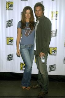 Kate Beckinsale feet photo thumbnail