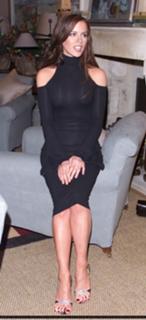 Kate Beckinsale feet photo thumbnail