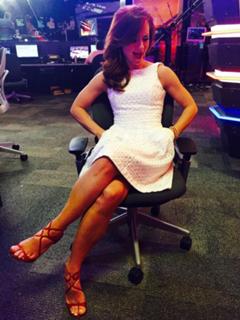 Kate Beirness feet photo 5