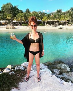 Kate Beirness feet photo 2