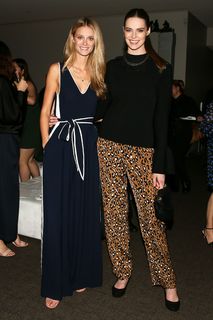 Kate Bock feet photo thumbnail