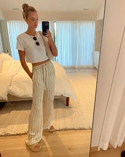 Kate Bock feet photo thumbnail