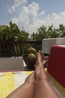 Kate Bock feet photo thumbnail