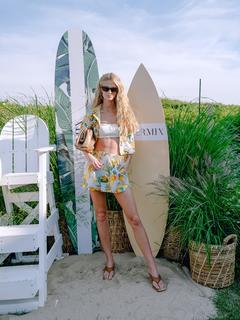 Kate Bock feet photo thumbnail