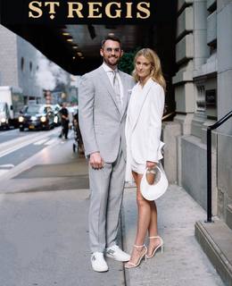 Kate Bock feet photo thumbnail