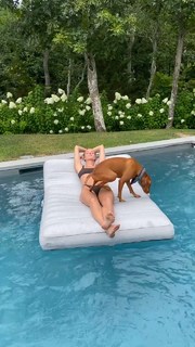 Kate Bock feet photo thumbnail