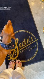 Kate Bock feet photo thumbnail