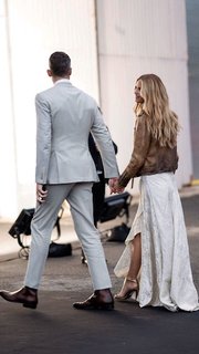 Kate Bock feet photo thumbnail