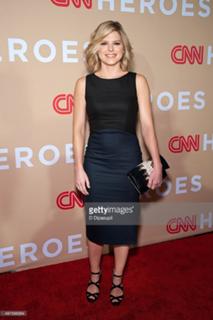 Kate Bolduan feet photo thumbnail