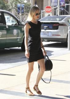 Kate Bosworth feet photo thumbnail