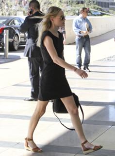 Kate Bosworth feet photo thumbnail