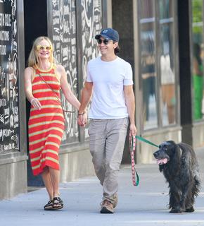 Kate Bosworth feet photo thumbnail
