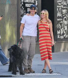 Kate Bosworth feet photo thumbnail