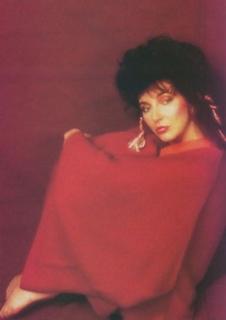 Kate Bush feet photo thumbnail