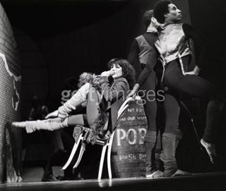 Kate Bush feet photo thumbnail