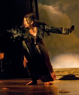 Kate Bush feet photo thumbnail