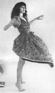 Kate Bush feet photo thumbnail