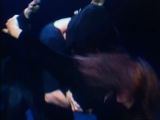 Kate Bush feet photo thumbnail