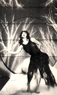 Kate Bush feet photo thumbnail