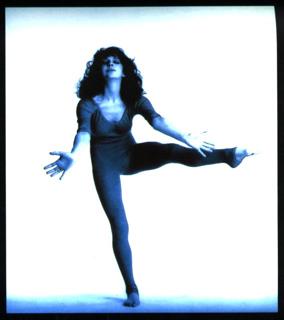 Kate Bush feet photo thumbnail