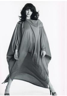 Kate Bush feet photo thumbnail