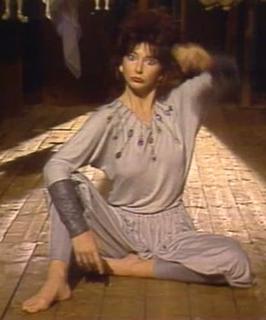 Kate Bush feet photo thumbnail