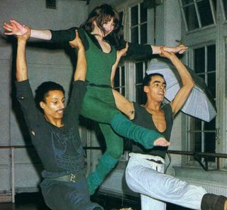 Kate Bush feet photo 8