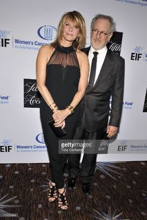 Kate Capshaw feet photo thumbnail