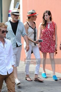 Kate Capshaw feet photo thumbnail