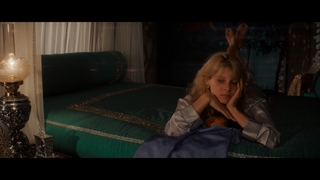 Kate Capshaw feet photo thumbnail