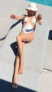 Kate Demianova feet photo 9