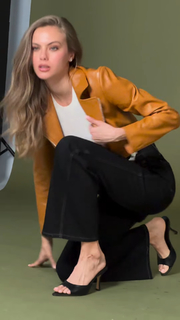 Kate Demianova feet photo 13