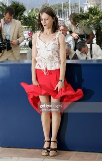 Kate Dickie feet photo 4
