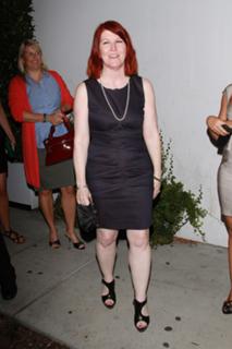 Kate Flannery feet photo 11