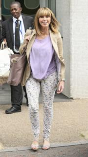 Kate Garraway feet photo thumbnail