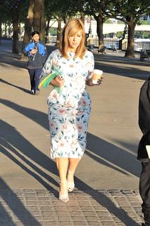 Kate Garraway feet photo thumbnail