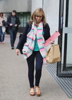 Kate Garraway feet photo thumbnail