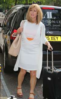 Kate Garraway feet photo thumbnail